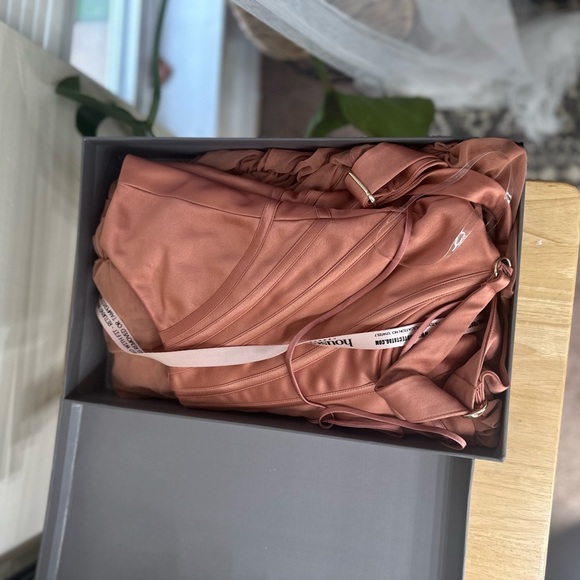 house of cb Large antique rose corset midi dress - Picture 8 of 14